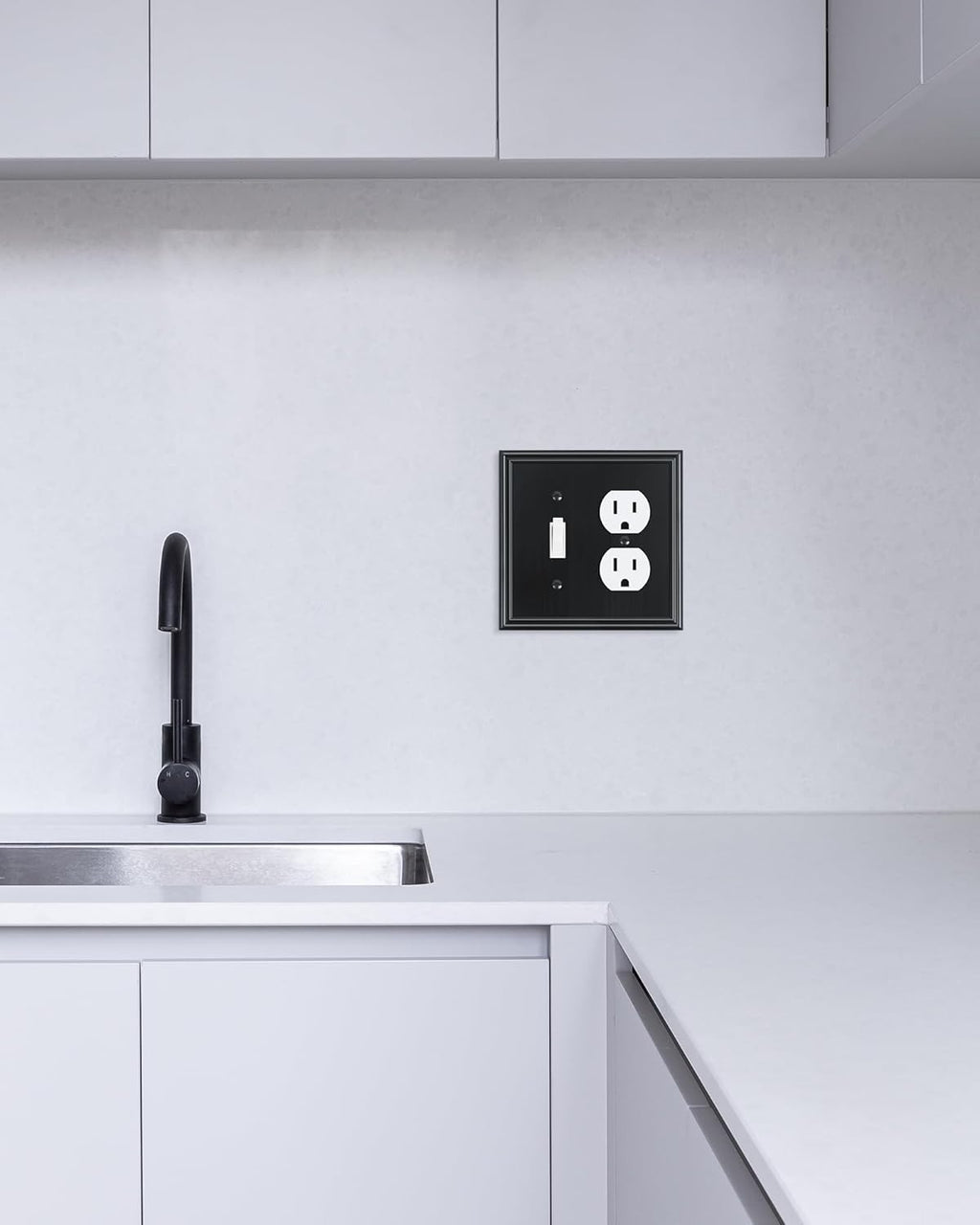 2-Pack Combo Toggle/Duplex Light Switch Cover Plate, Black Wall Outlet Cover Plate, Decorative Wall Receptacle Cover for Electrical Outlets, Light Switch, Durable Solid Zinc Alloy