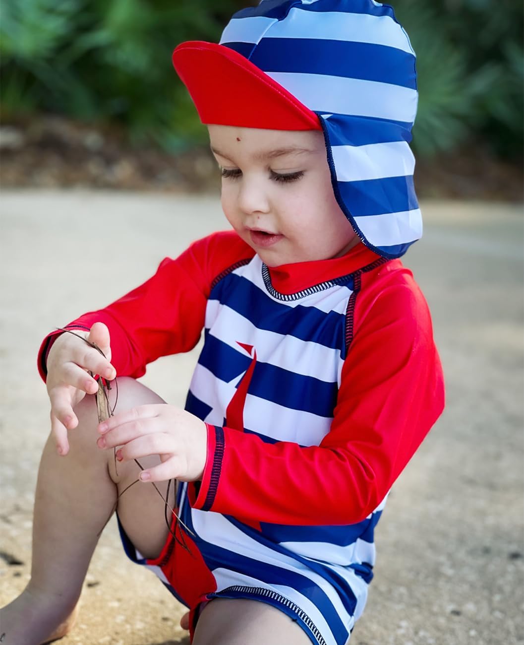 uideazone Baby Boys One Piece Swimsuit Long Sleeve UPF 50+ Rash Guard Bathing Suit Swimwear with Sun Hat 0-24 Months