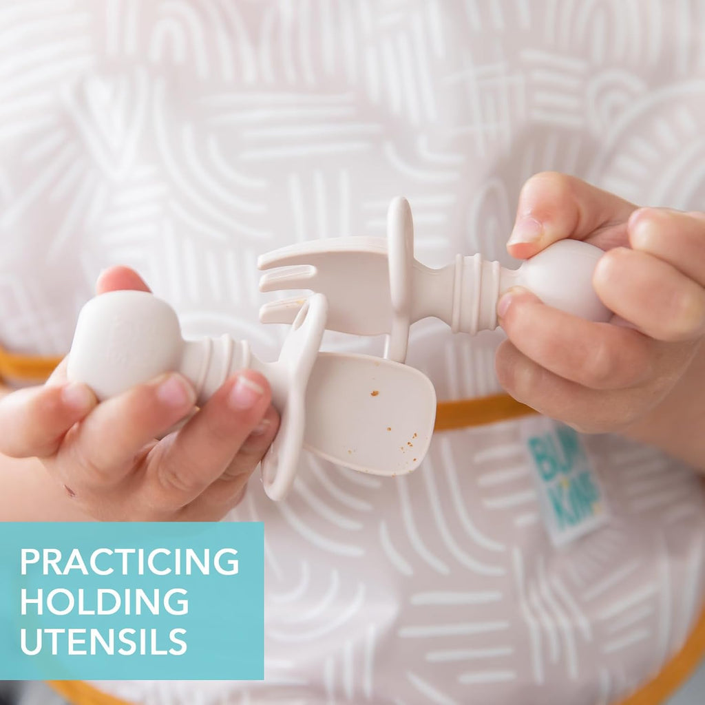 Bumkins Baby Utensils Set, Chewtensils Silicone Spoons for Dipping, Self-Feeding, Baby Led Weaning, Trainer Learning, First Stage Eating, Soft Practice Fork and Spoon, Babies 6 Months, Sand Beige