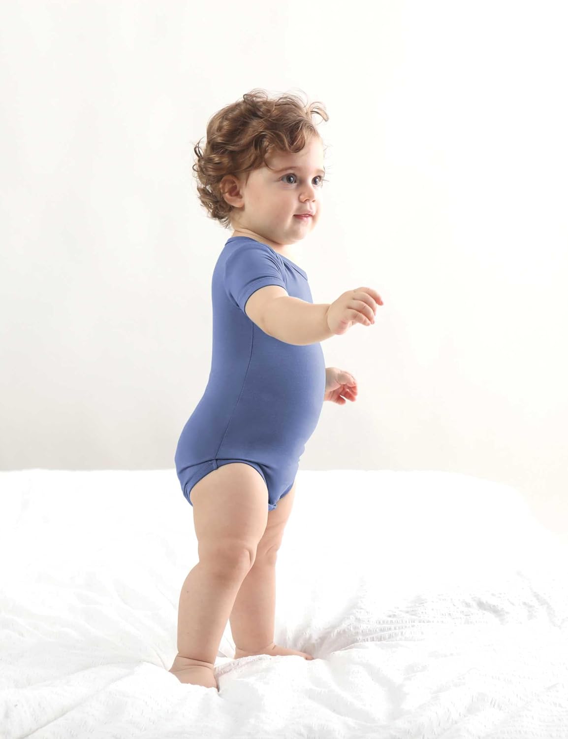 Baby Short Sleeve Solid Bodysuit - Super Soft Rayon made from Bamboo - Newborn Infant Toddler Boy Girl - 5-Pack