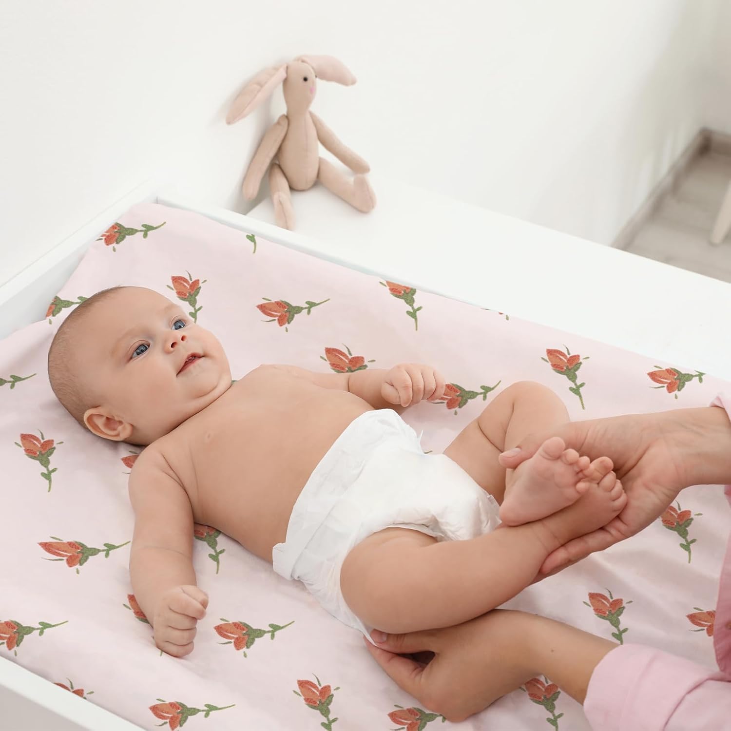 Gllquen Baby Bassinet Sheets 4 Pack, Breathable Cozy Fitted Mattress Sheet, Elastic Travel Crib Fashionable Floral Pattern, Standard Cradle Safe Sheets for Baby Boys Girls 32"x16" (Flower)