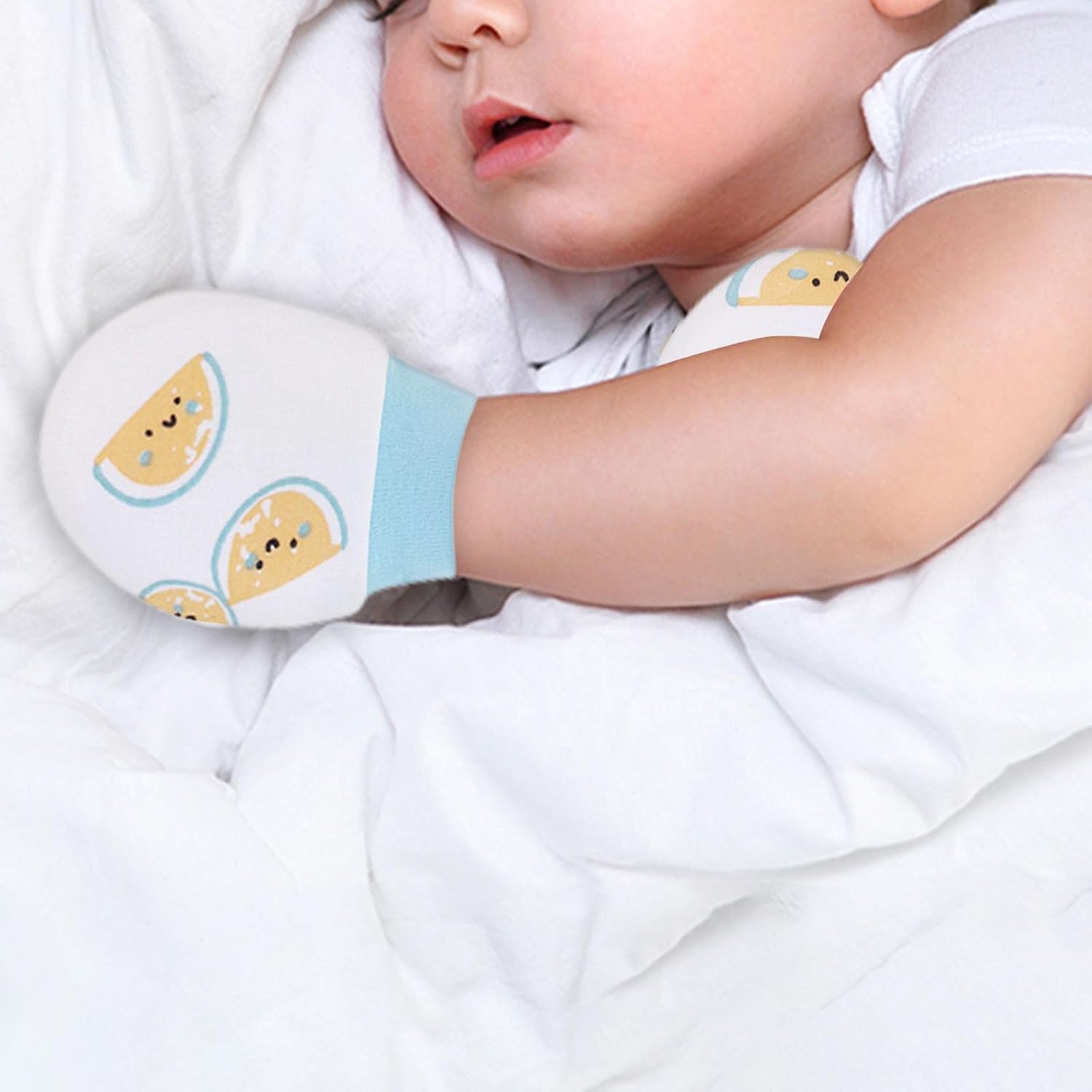 Baby Mittens No Scratch Mittens Infant Soft Gloves Mittens for 0-6 Months Boys Girls