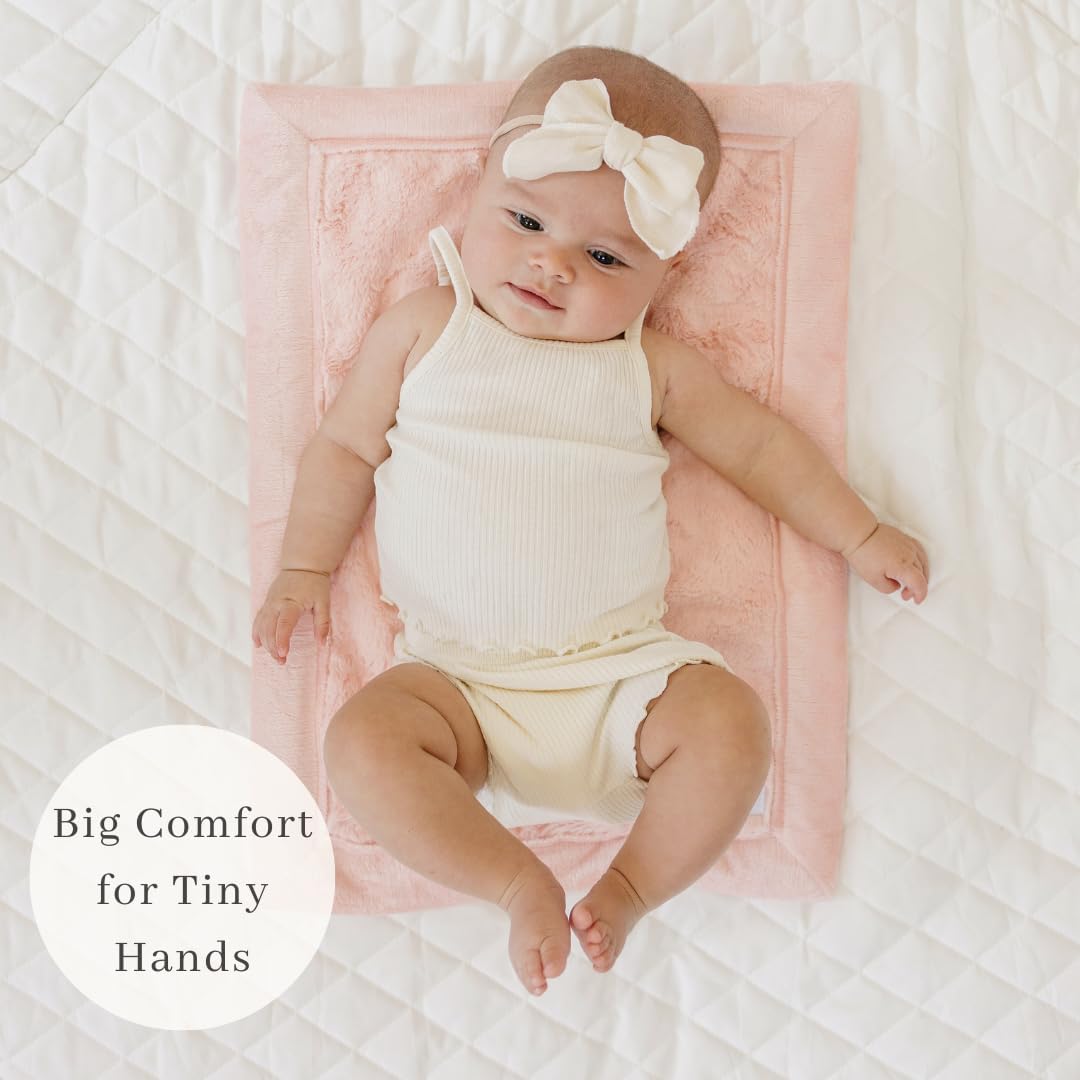 SARANONI Security Blankets for Babies Super Soft Boutique Quality Lush Luxury (Peach Blush, Mini 15" x 20")