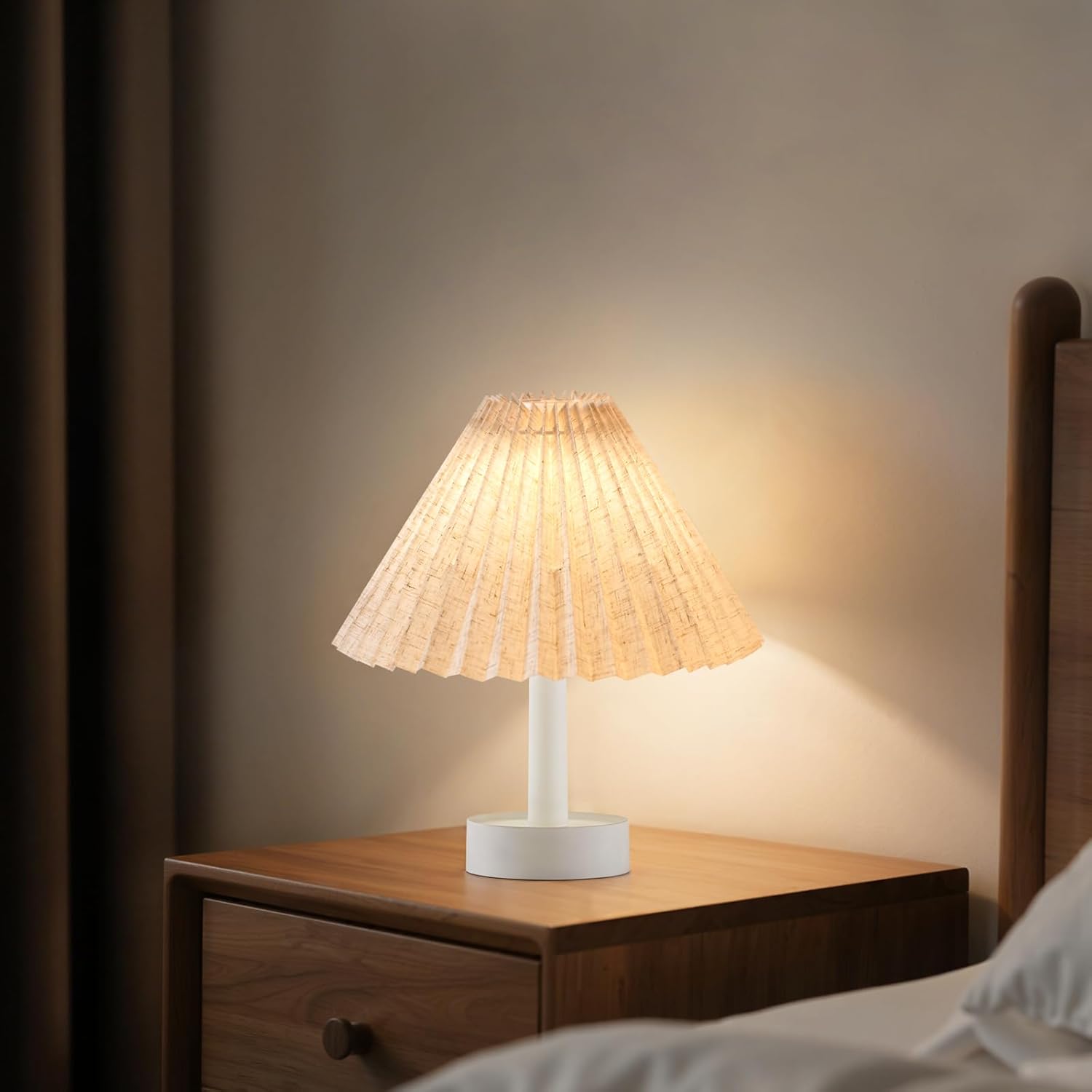 Tremdwoto Bedside Night Light for Kids,3 Colors Modes & Stepless Dimmable Cordless Night Lights,USB Rechargeable Nursery Lamp Nightlight, Cute Bedside Night Light for Bedroom, Kids Room, Dorm