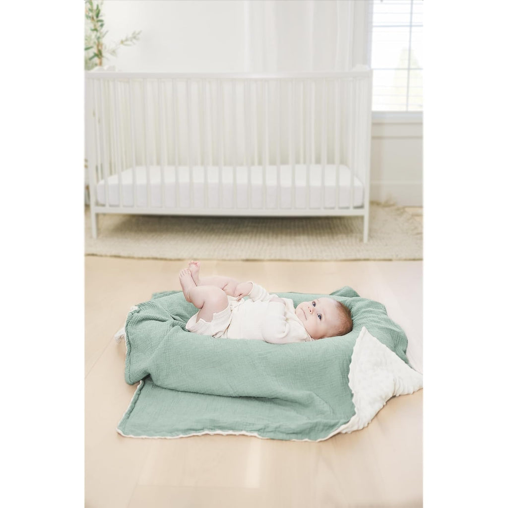 Konssy Baby Blankets for Unisex Boys Girls, Super Soft Nursery Minky Blankets with Muslin Cotton Front and Dotted Fleece Backing, Printed Bed Throws Newborn