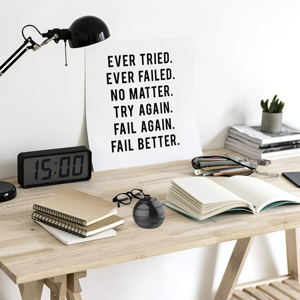 Kinetic Desk Toys, 1.54'' Spinning Full Body Optical Illusion Fidget Spinner, Office Fidget Toys Set for Anxiety ADHD, Party Favor Toys for Birthday Christmas Day (39MM, Black)