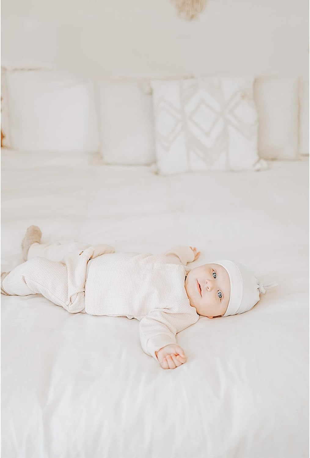 Konssy 6 Pack Baby Newborn Hats Set Knot Beanie Hats Soft for Infant Baby Girls Boys Caps 0-6 Months