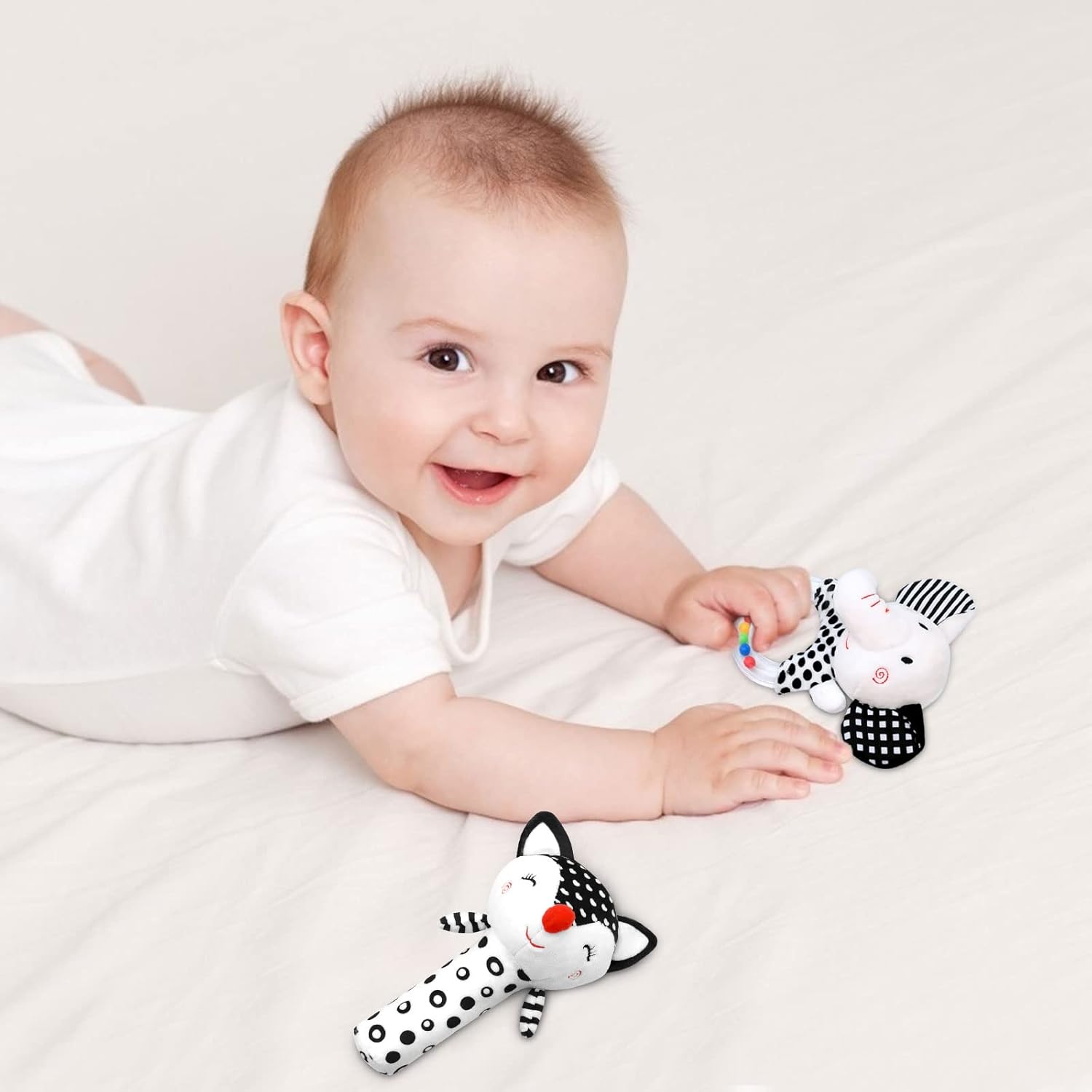 Baby Rattles 0-6 Months Newborn Toys Infant Toys 0-3 Months Rattles for Babies 0-6 Months Baby Toys 0-6 Months, Black and White High Contrast Plush Stuffed Baby Toys for 0 3 6 9 12 Months Girls Boys