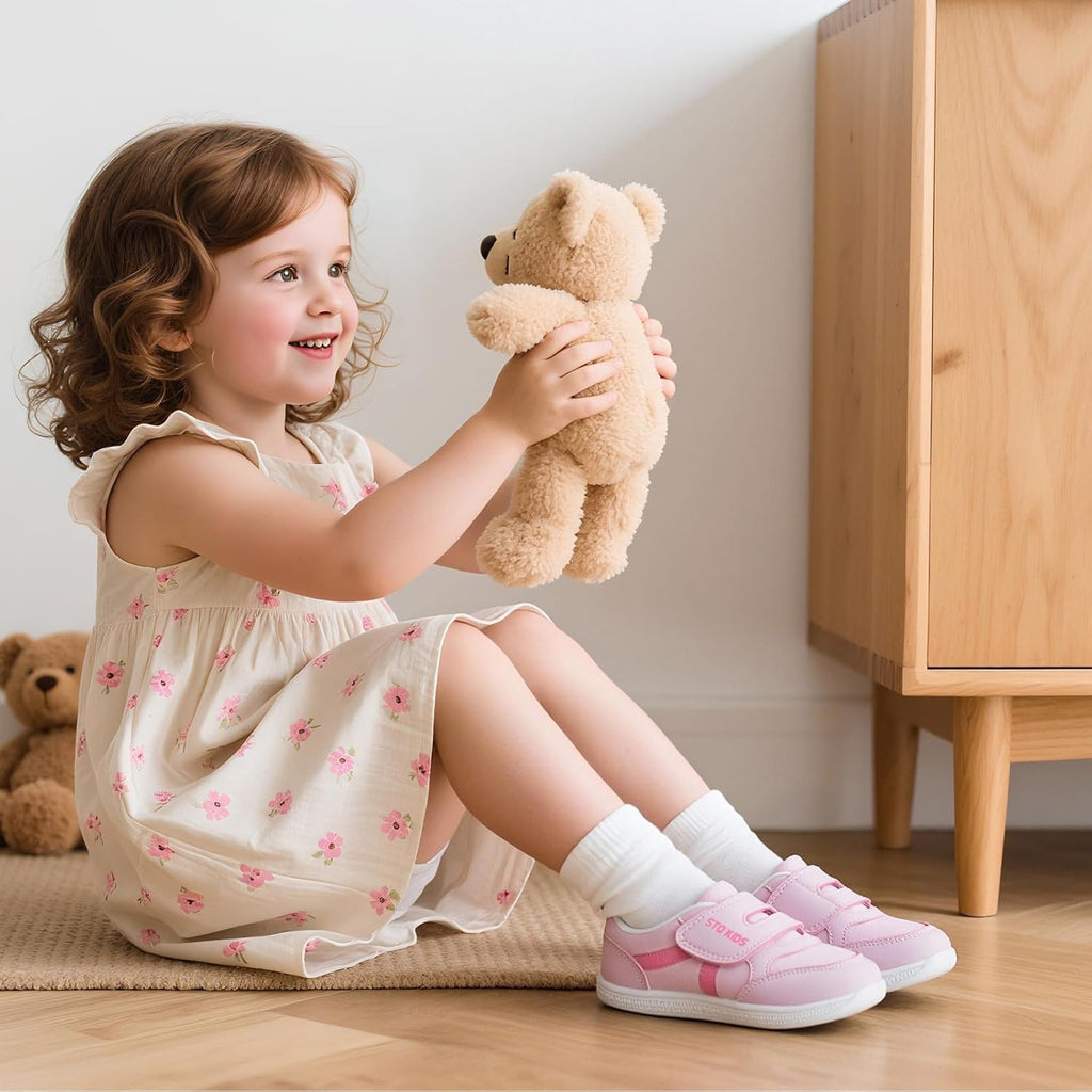 Toddler Wide Toe Box Barefoot Shoes Boys Girls Sneakers Kids Tennis Shoes Preschool Non Slip Lightweight Comfortable First Walking Shoes Running Outdoor Activities