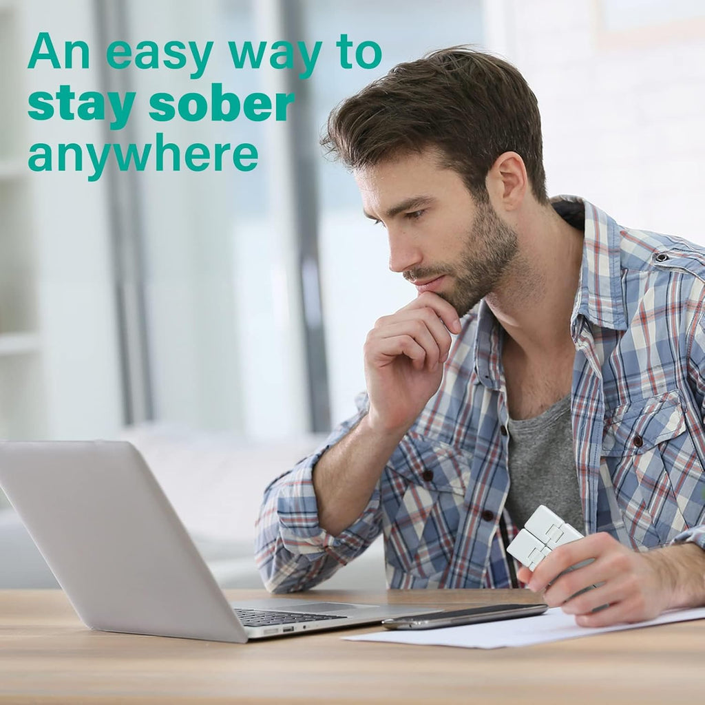 WUQID Infinitycube Fidget Toy Stress Relieving Fidgeting Game for Kids and Adults,Cute Pocket-sized Unique Gadget for Anxiety Relief and Kill Time (White)