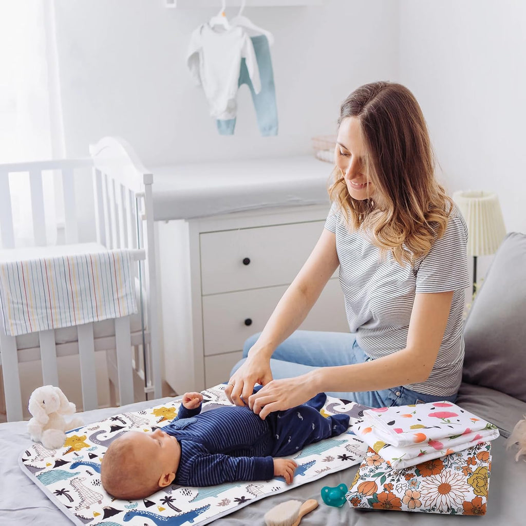 Diaper Changing Pads for Baby, Flower Change Mat, 3Layers Waterproof Change Pad Foldable Absorbent Mats for Women, Reusable Incontinence Underpads for Patient 24''x30'' (Daisy Flower)