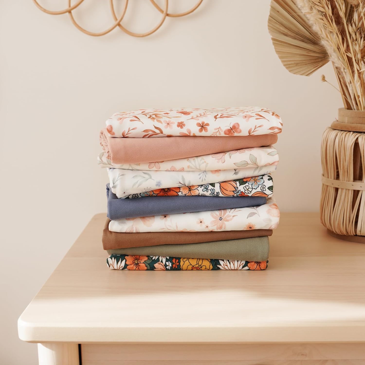 Konssy Baby Girl Newborn Receiving Blanket with Matching Headband and Beanie Set Baby Swaddle Nursery Swaddle Wrap