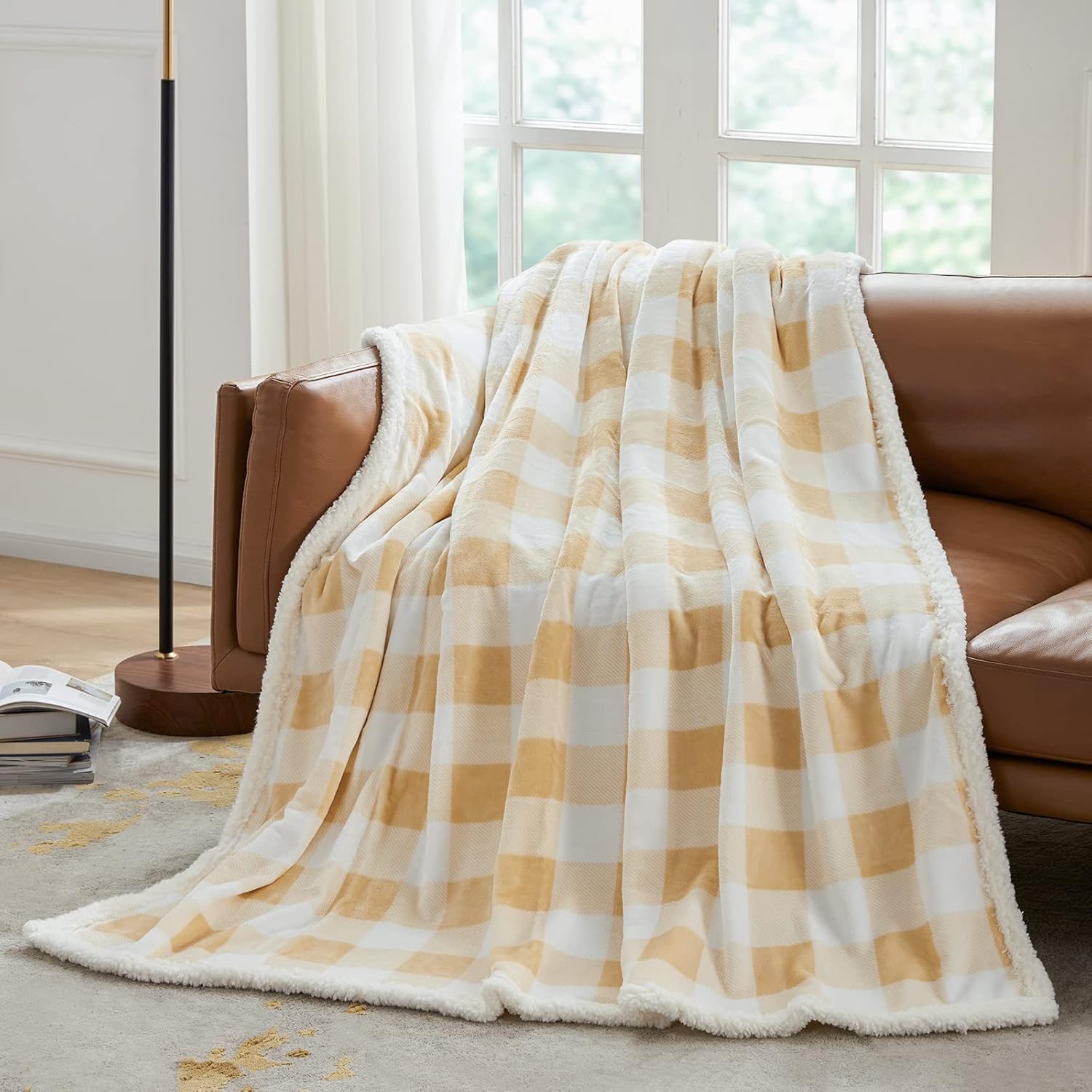 Touchat Sherpa Buffalo Plaid Twin Blanket 60" X 70", Fuzzy Fluffy Soft Cozy Throw Blanket, Fleece Flannel Plush Microfiber Blanket for Couch Bed Sofa(Beige)