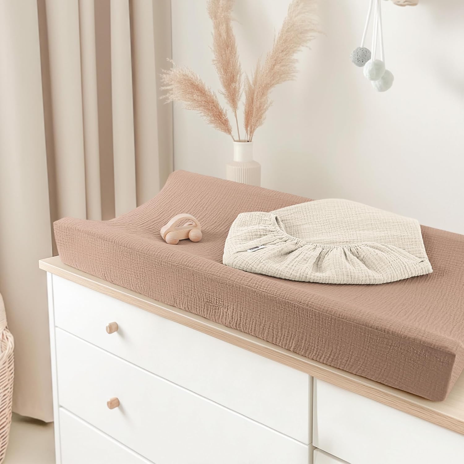 Bearmoss Changing Pad Cover, 2 Pack Muslin [100% Cotton] Diaper Changing Table Covers, 32'' x 16'' Soft Breathable Changing Pad Sheets for Unisex Baby Girls and Boys with Strap Holes (Peanut)