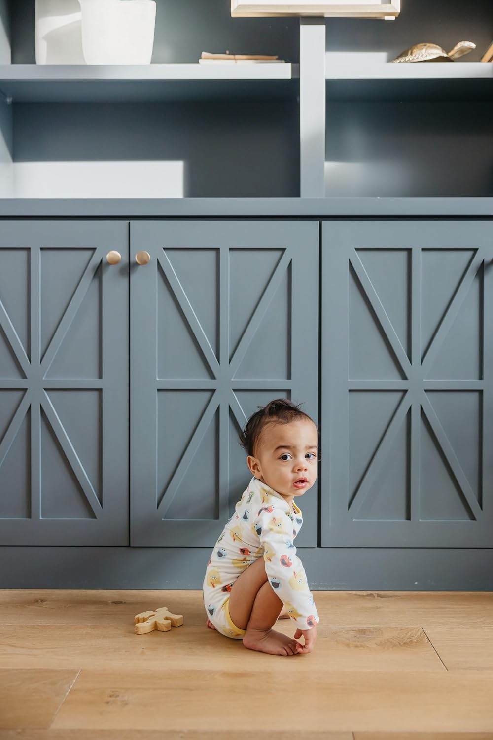 Copper Pearl Long Sleeve Bodysuit Baby: Ultra Soft Baby for Newborns, Boys, and Girls - Stylish, Comfortable, Overlap Shoulders, Premium Knit Fabric - 18-24 Months, Sesame Scribbles