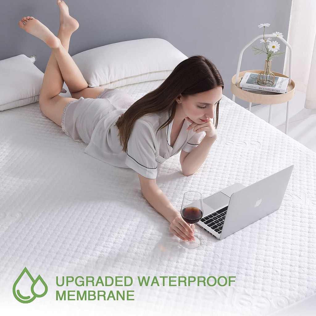 Full Size Bed Waterproof Mattress Protector Fitted Mattress Pad Cover with Deep Pocket Up to 15''