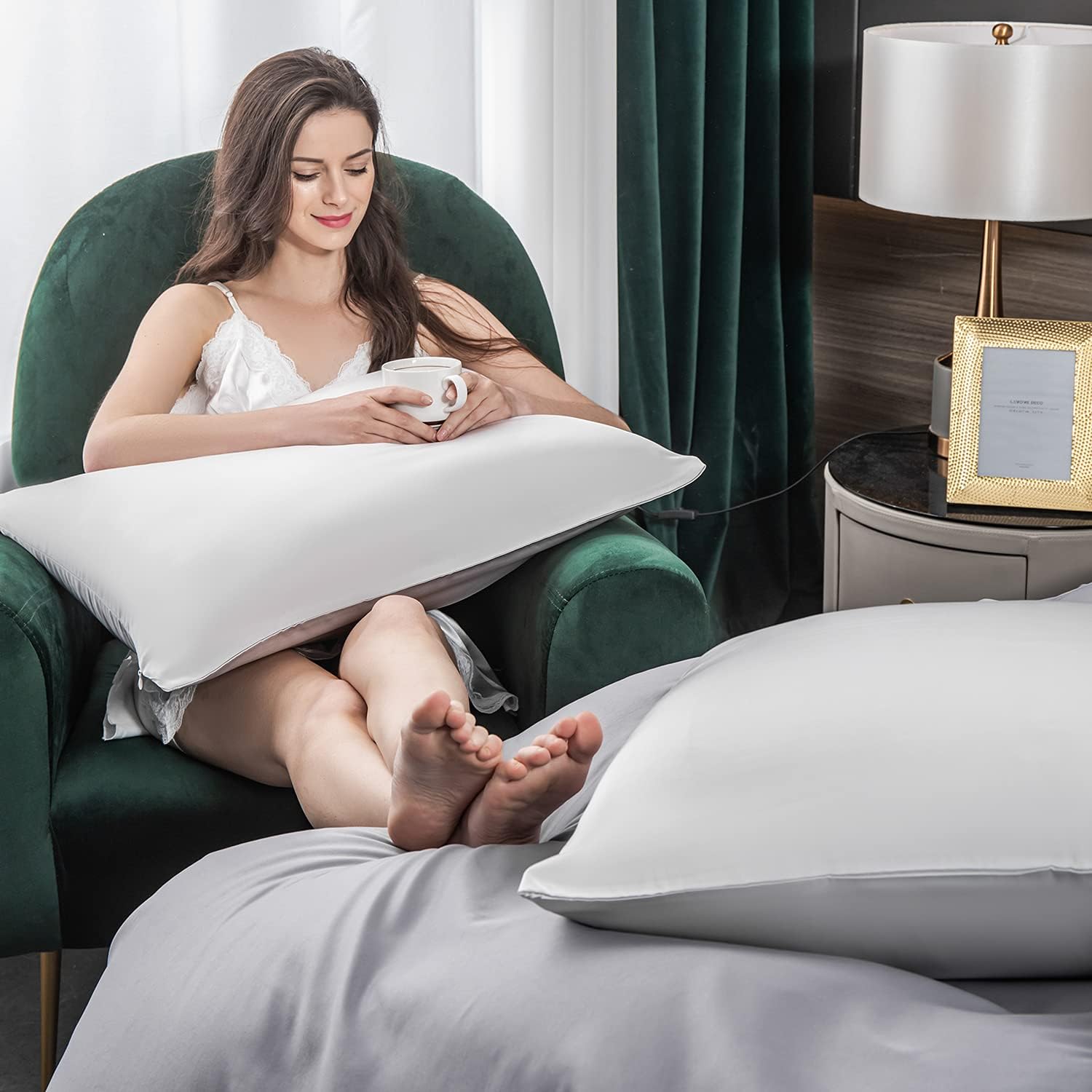 Mulberry Silk Pillowcase for Hair and Skin,Queen Size Cooling Silk Pillow Case with Hidden Zipper,Allergen Proof Dual Sides Soft Breathable Smooth Silk Pillow Cover for Women.(Queen,Light Gray)