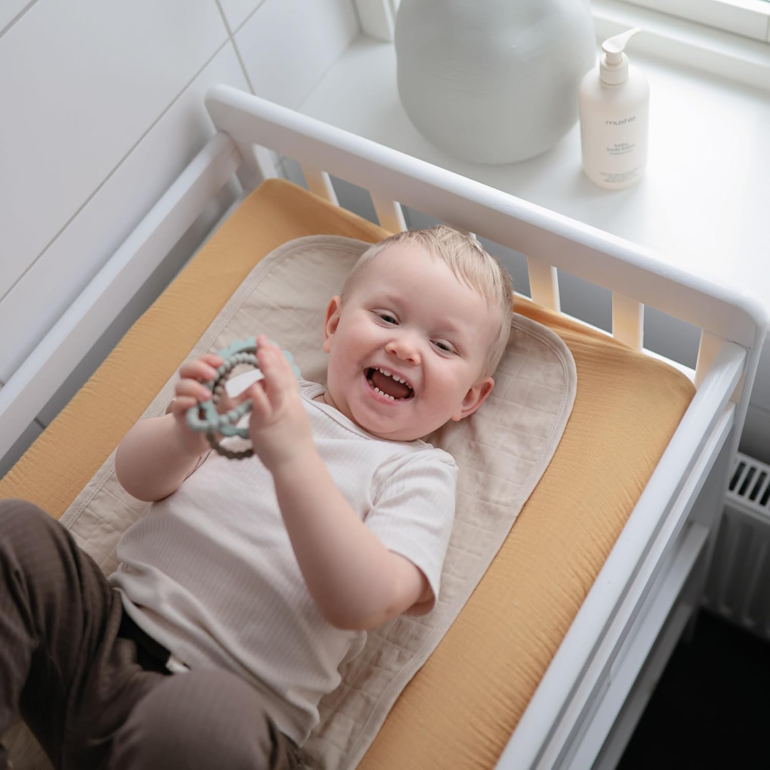 mushie Waterproof Changing Pad Liners | 100% Organic Cotton | Set of 3 (Bees Combo)