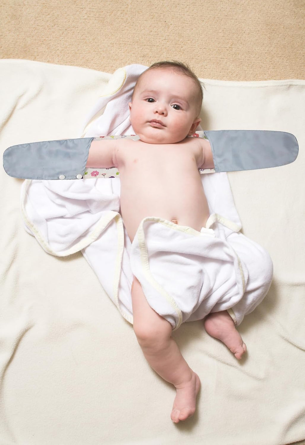 Eczema Mitten Scratch Sleeves for Babies with Eczema or Sensitive Skin Stay on Scratch Mittens Eczema Treatment Clothing