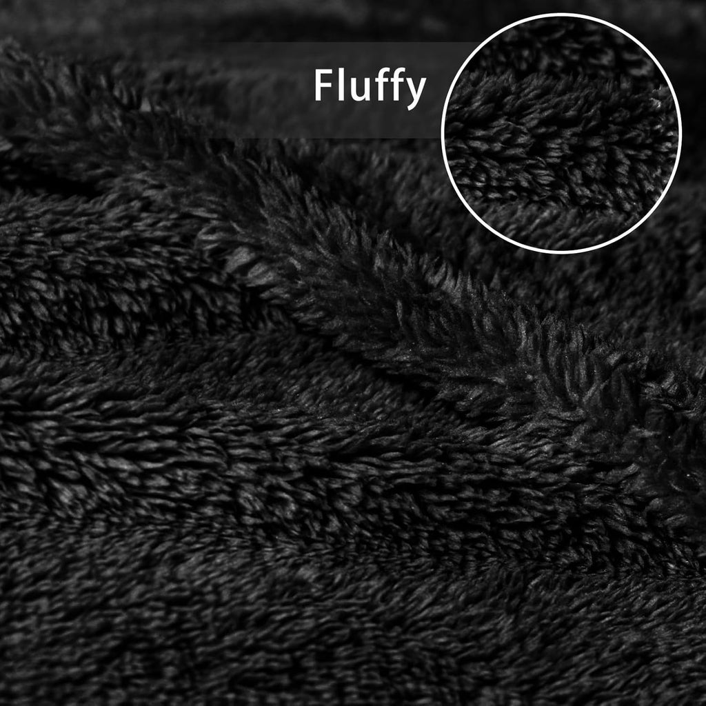 Exclusivo Mezcla King Size Flannel Fleece Blanket, Super Soft Velvet Plush Bed Blanket, Fuzzy Cozy and Warm for All Seasons, 90x104 Inches, Black