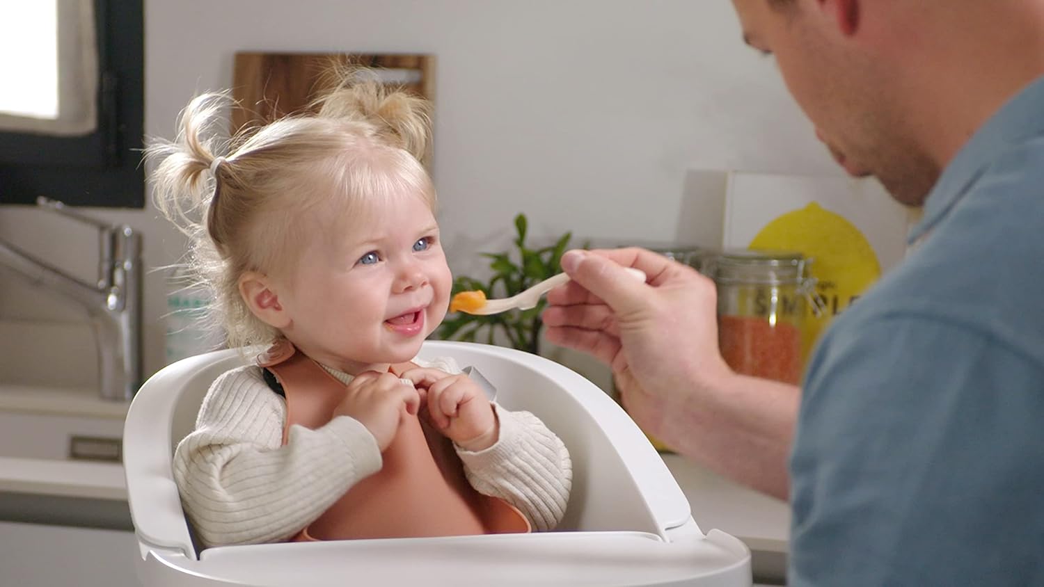 BEABA Silicone Baby Bib, Made with Soft Supple Silicone, Baby Bibs with Baby Food Catcher, Baby Essentials for Baby Feeding