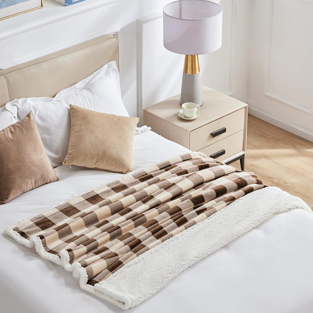 Touchat Sherpa Buffalo Plaid Christmas Twin Blanket 60" X 70", Fuzzy Fluffy Soft Cozy Throw Blanket, Fleece Flannel Plush Microfiber Blanket for Couch Bed Sofa(Brown)