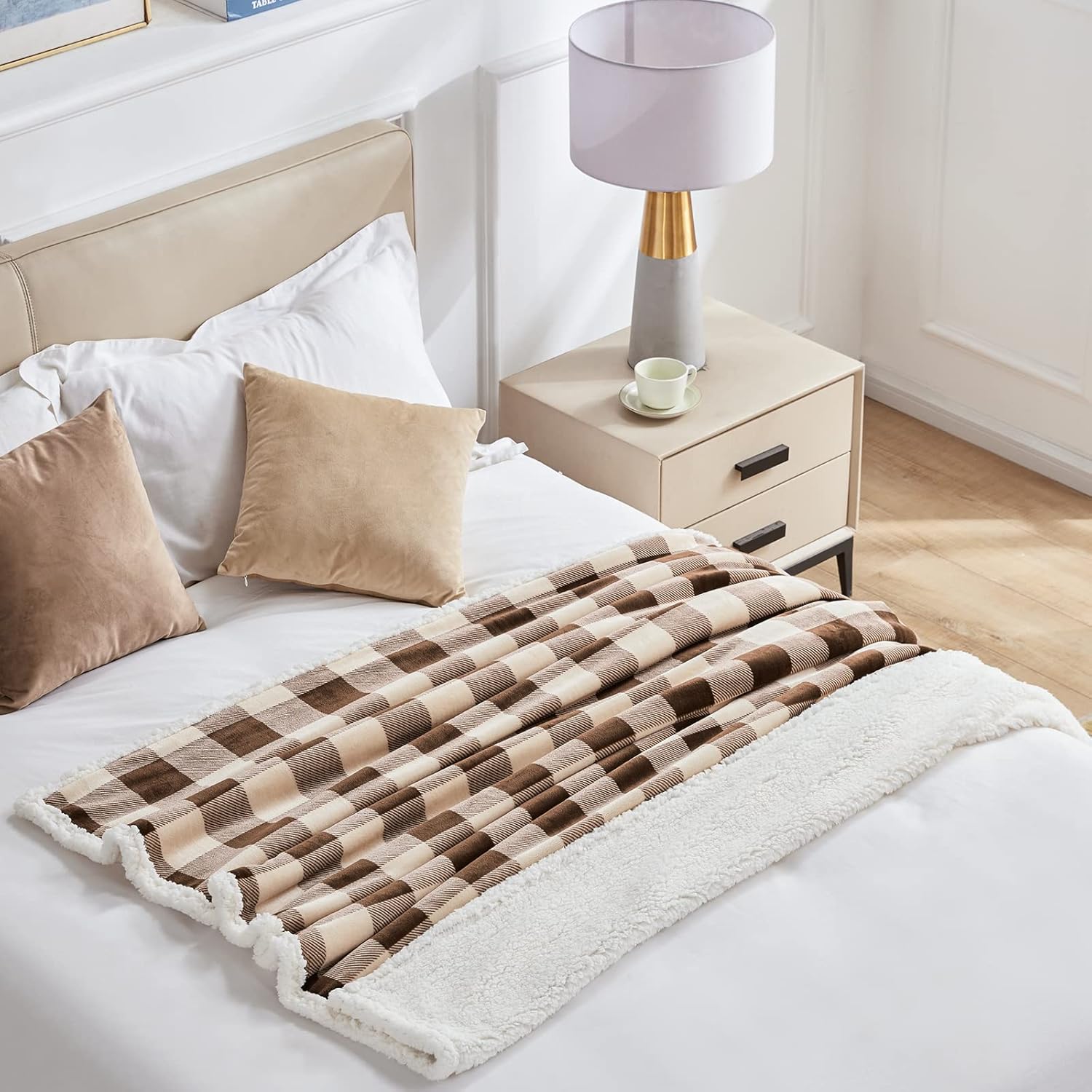 Touchat Sherpa Buffalo Plaid Christmas Twin Blanket 60" X 70", Fuzzy Fluffy Soft Cozy Throw Blanket, Fleece Flannel Plush Microfiber Blanket for Couch Bed Sofa(Brown)