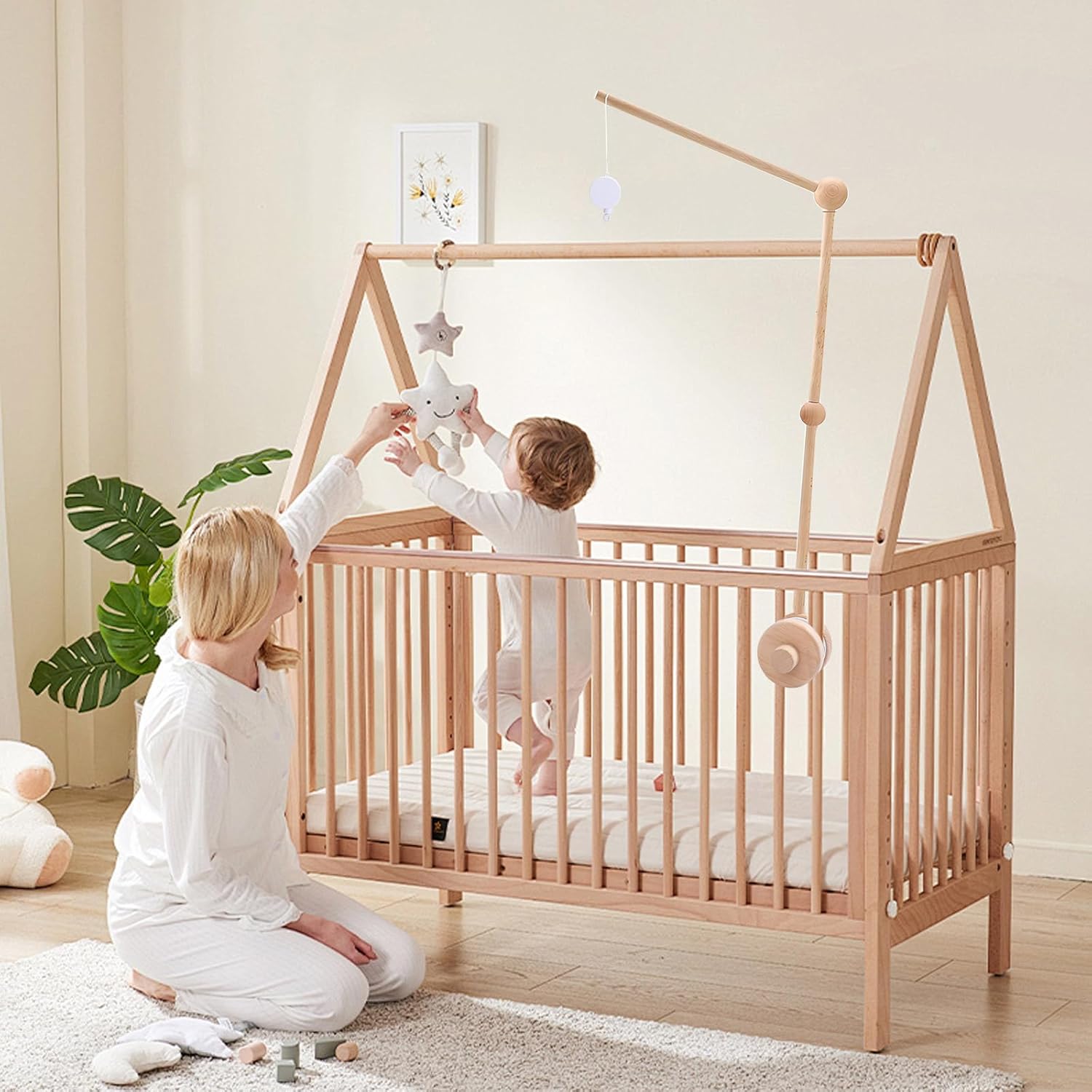 Baby Crib Mobile Arm Wooden Holder with Rotating Music Box Nursery Decor Attachment Safe Anti Slip Set for Baby Girls Boys Nursery Decor