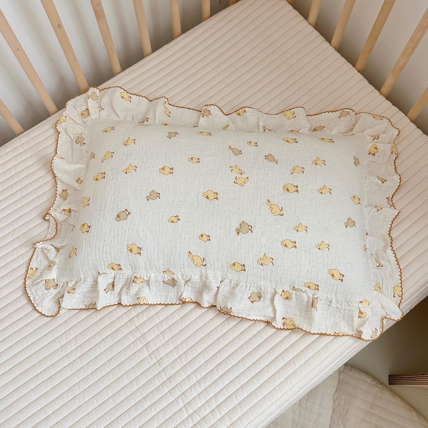 BuLuTu Duck Print Toddler Pillow Cases 20"x26", Cotton Muslin Boys Girls Pillowcase Fits Toddler Pillow Sized 16"x 22", Soft Breathable Durable Toddler Pillowcase for Kids 1-6 Year Old, 1 PC