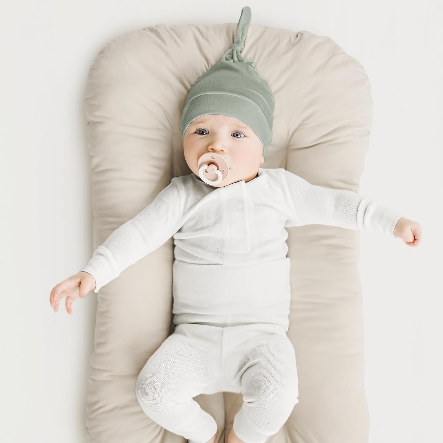 Konssy 6 Pack Baby Newborn Hats Set Knot Beanie Hats Soft for Infant Baby Girls Boys Caps 0-6 Months