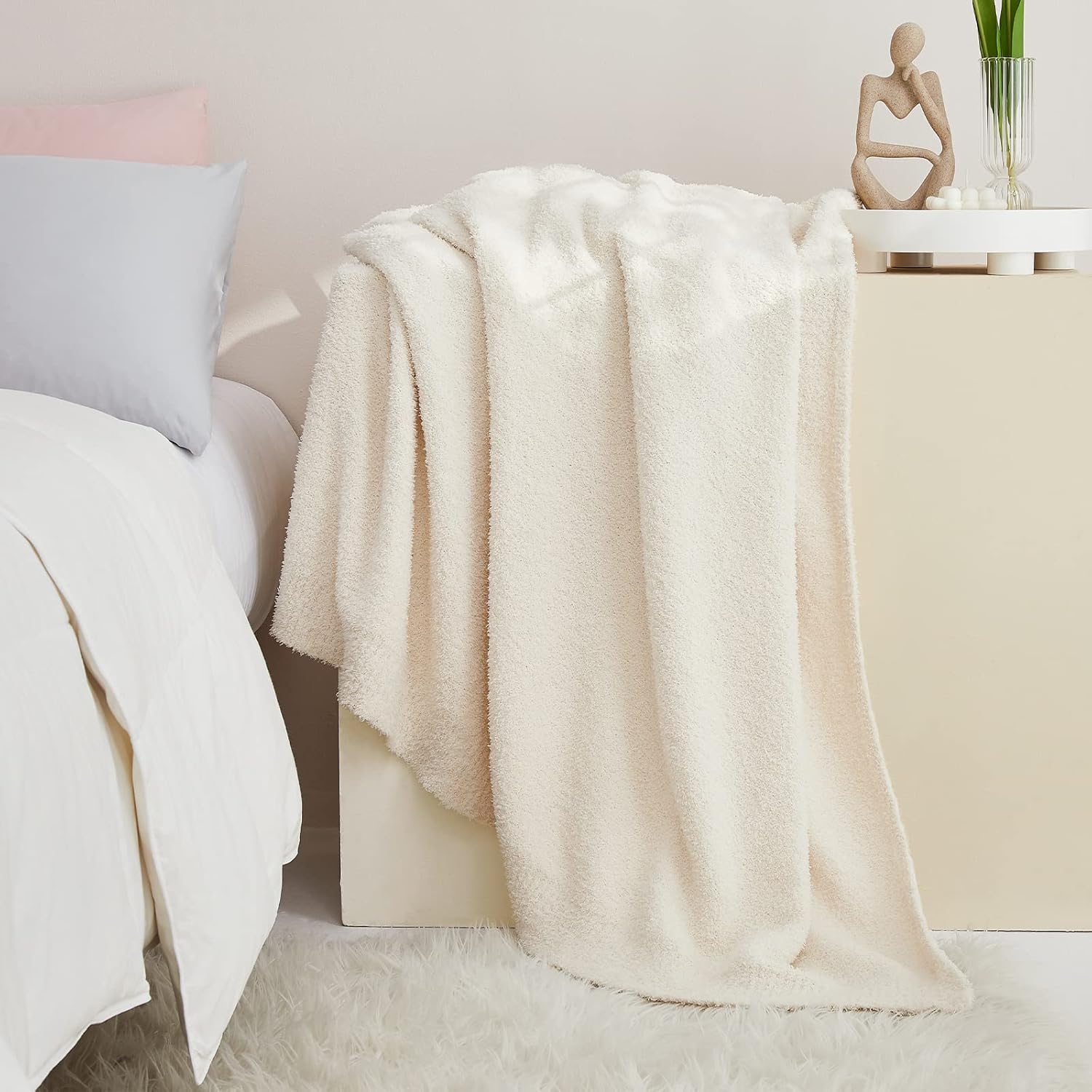 CYMULA Super Soft Knit Throw Blanket Twin Size Cream White-Lightweight Plush Fuzzy Fluffy Warm Cozy Blankets and Throws for Sofa Bed All Season Use