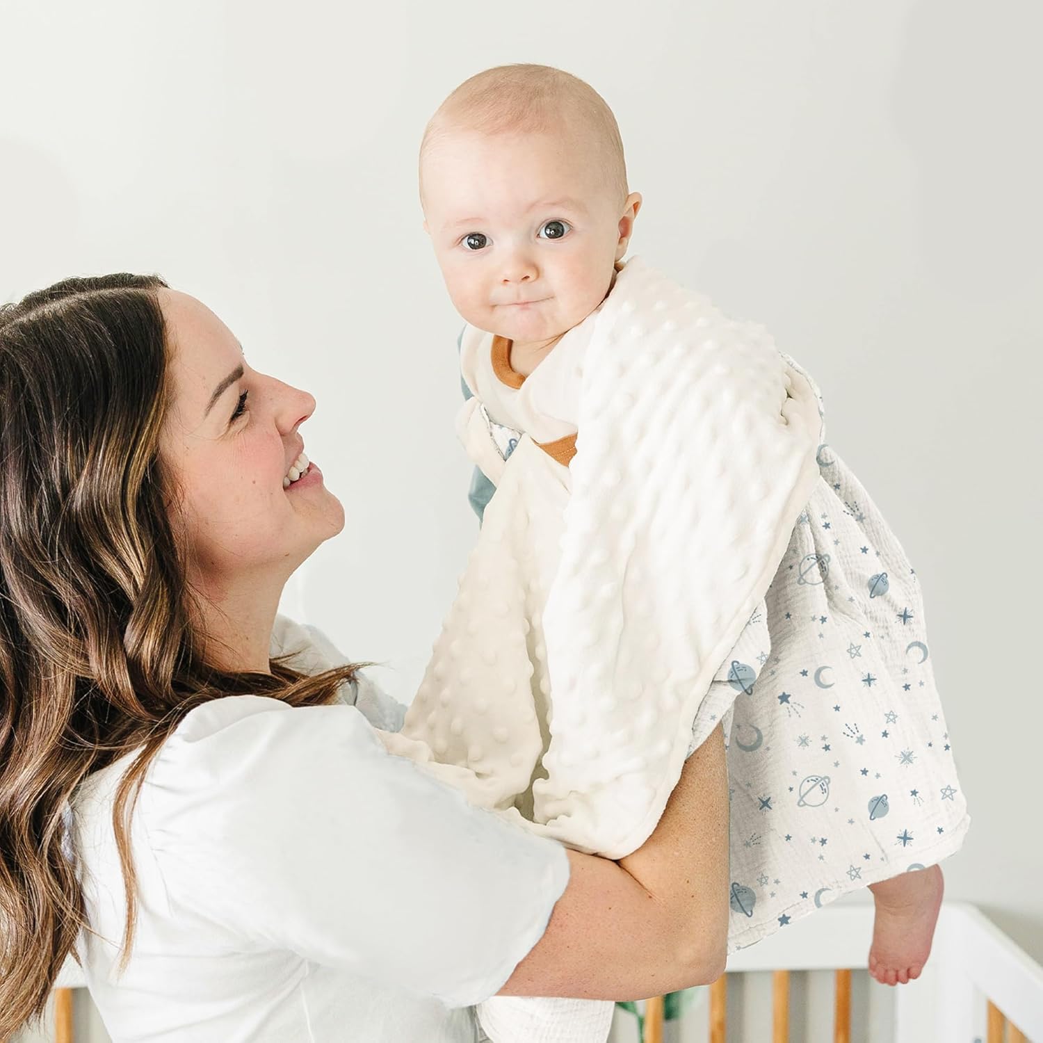 Konssy Baby Blankets for Unisex Boys Girls, Super Soft Nursery Minky Blankets with Muslin Cotton Front and Dotted Fleece Backing, Printed Bed Throws Newborn