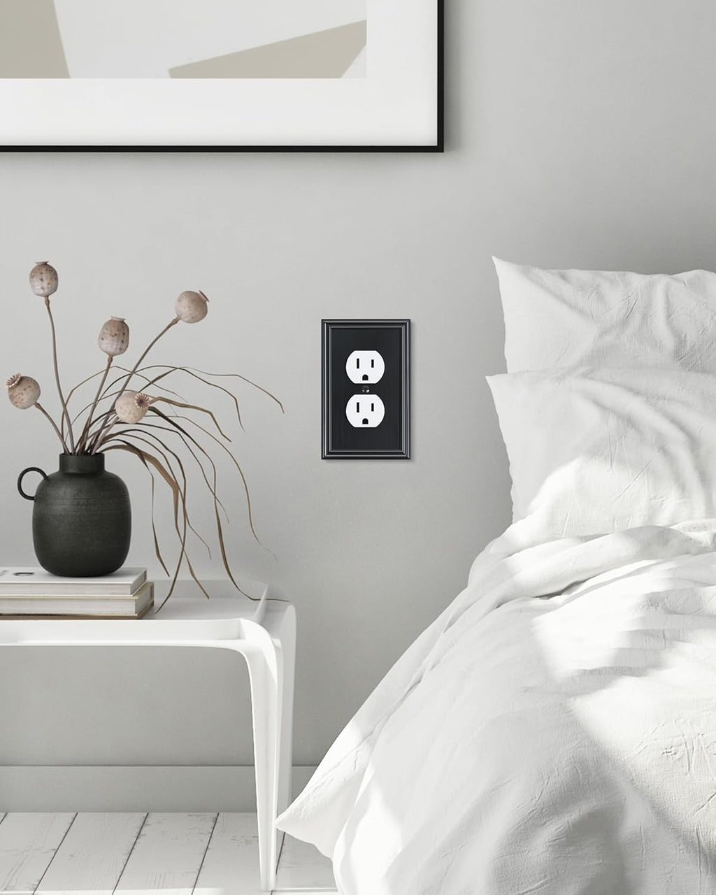 4-Pack Duplex Outlet Cover, Durable Solid Zinc Alloy Decorative Switch Plates and Outlet Covers, Black Wall Plates for Electrical Outlets, 1 Gang Receptacle Cover, Corrosion Resistant