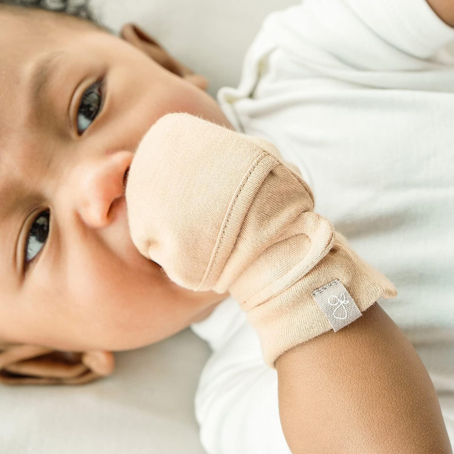 goumikids Viscose Made from Bamboo Cotton Anti-Scratch Soft Stay-On Mitts