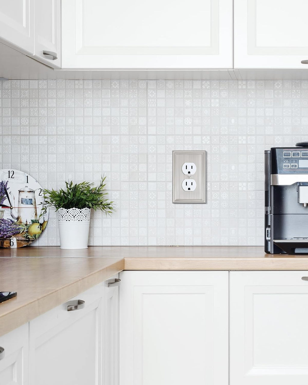 4-Pack Duplex Outlet Cover, Durable Solid Zinc Alloy Decorative Switch Plates and Outlet Covers, Brushed Nickel Wall Plates for Electrical Outlet, 1 Gang Receptacle Cover, Corrosion Resistant