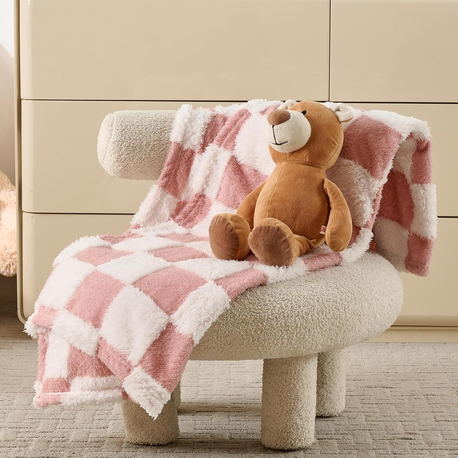 Fleece Baby Blanket for Girls 3D Checkerboard Design, Warm Cozy and Fluffy Infant Newborn Toddler Small Receiving Blankets for Crib Stroller, 30x40 Inches, Pink1