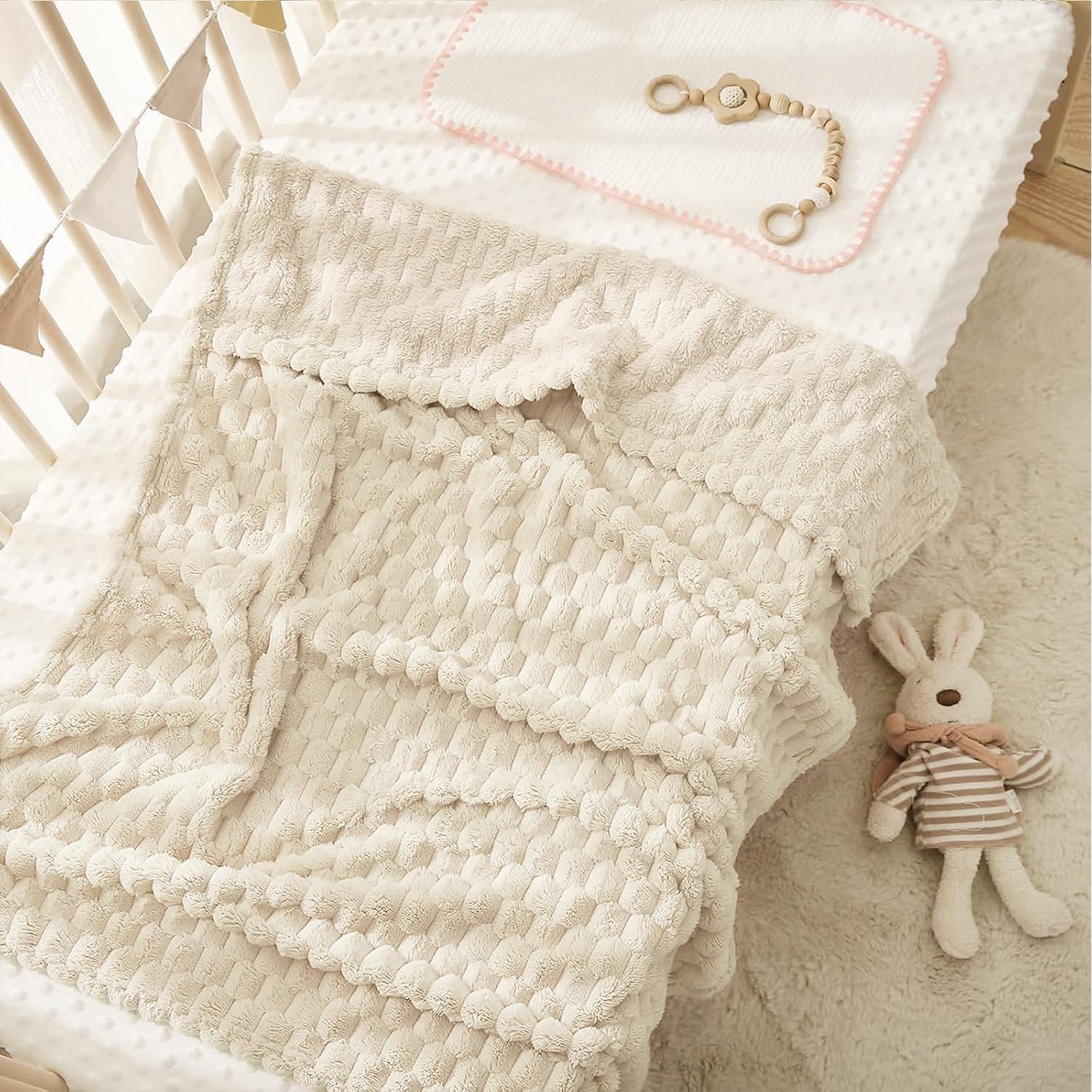 HOMRITAR Baby Blanket for Boys Girls 3D Flannel Fleece Fluffy Blankets for Baby Soft Plush Breathable Bed Blanket for All Season Toddler Infant or Newborn (30 x 40 Inch, Beige)