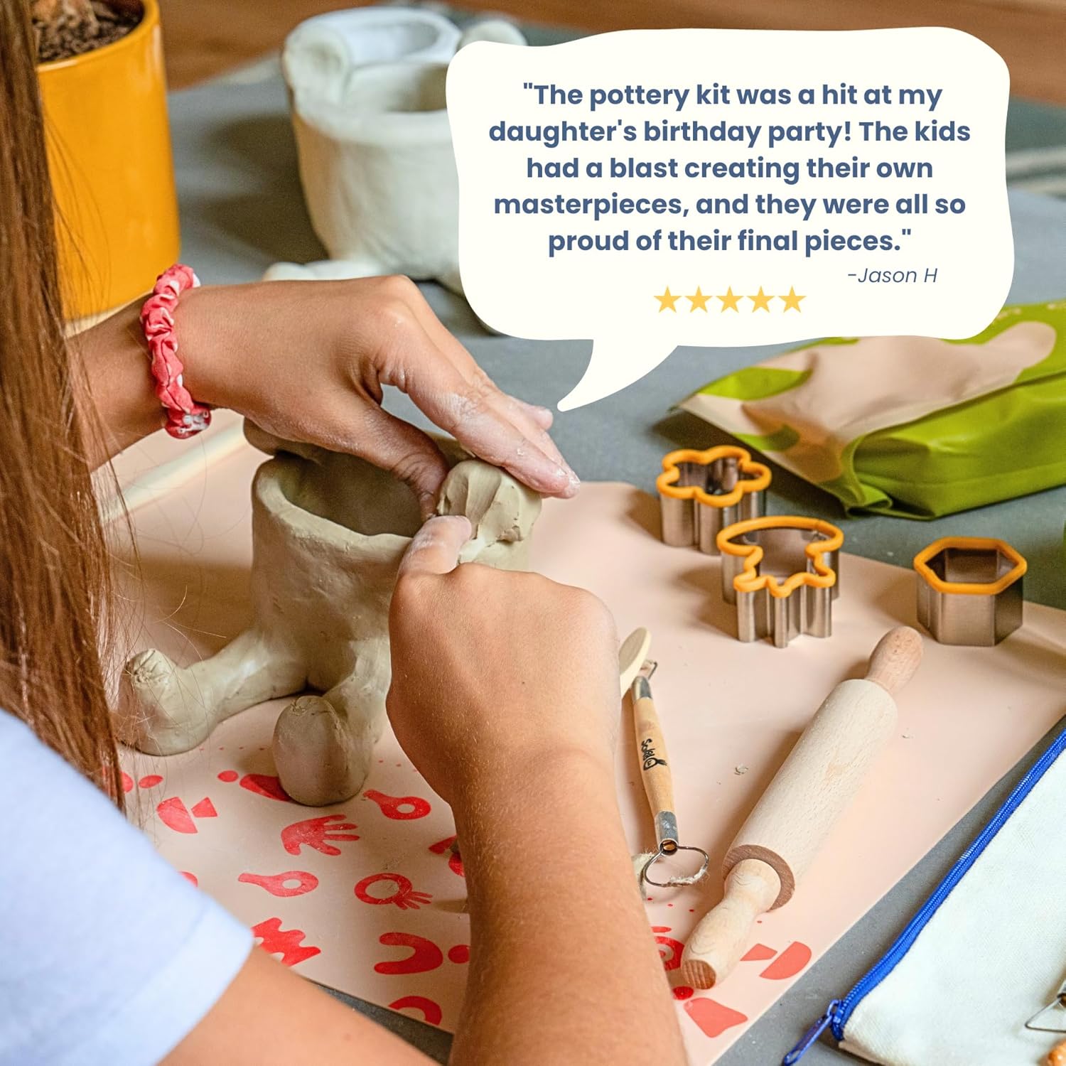 Sculpd Kids Painting Kit, Paint Craft Set for Kids Age 4 to 6, Includes 10 Colour Paint Set, 4 Paint Pens, 2 Canvases, Easels, Magnetic Picture Frame, Additional Art Supplies and Free Guidebook