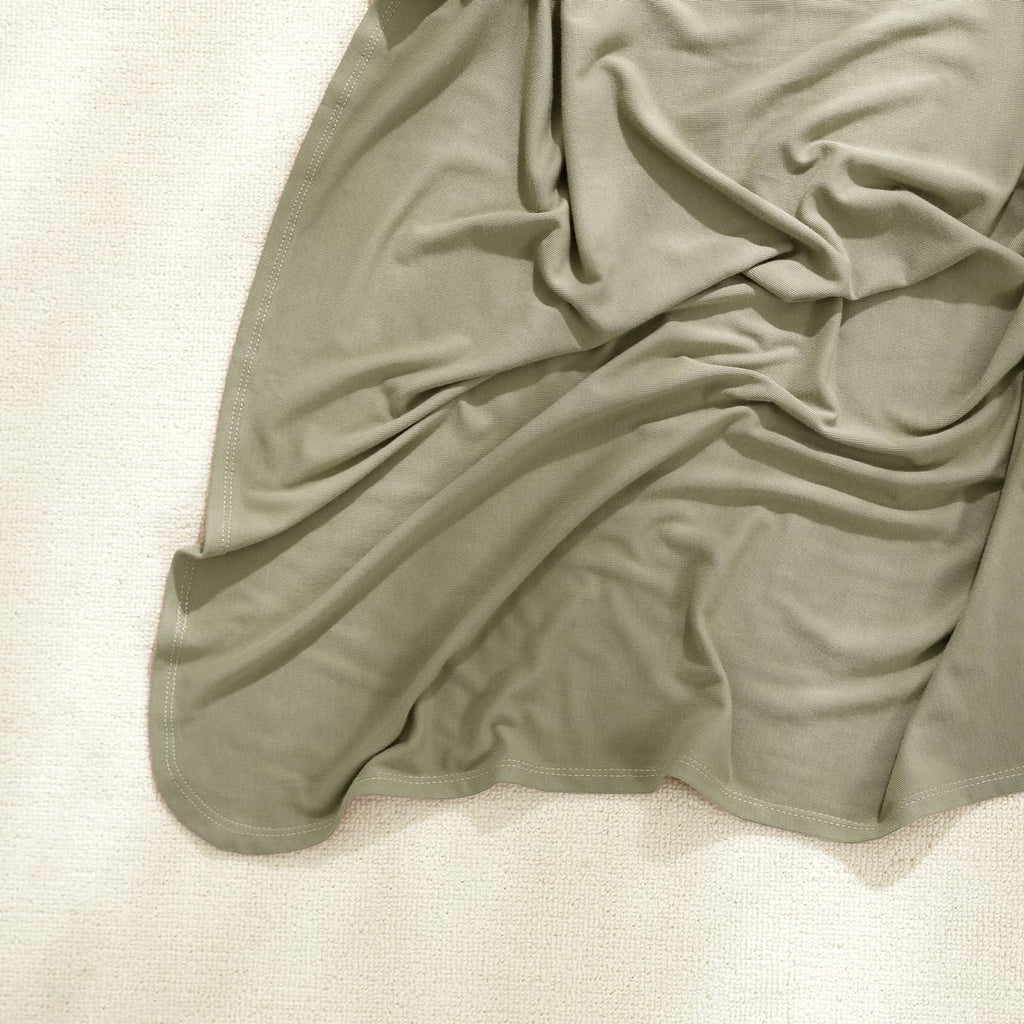 GRSSDER Newborn Swaddle Blanket, Ultra Soft Jersey Receiving Blanket with Matching Headband and Beanie Set 33×44", Stretchy Baby Neutral Swaddle Wrap for Girls and Boys