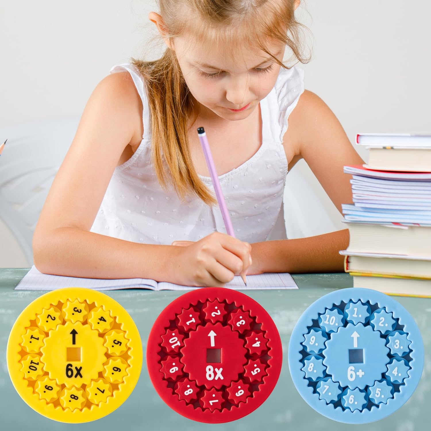 18Pcs Math Fidget Spinners Addition Subtraction Round Number Flying Fidget Spinner Division Multiplication Finger Spin Game Toys Educational Math Fact Games for Children Stimmers Fidgeters