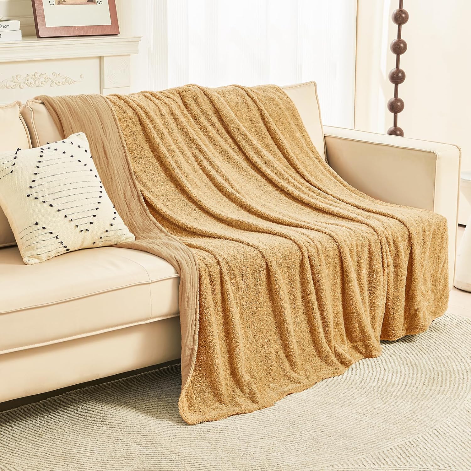 EMME Muslin and Fleece Queen Blanket Reversible - 80"*90" Beige Soft Warm Throw Blankets for Couch Bed Picnic Travel Bed