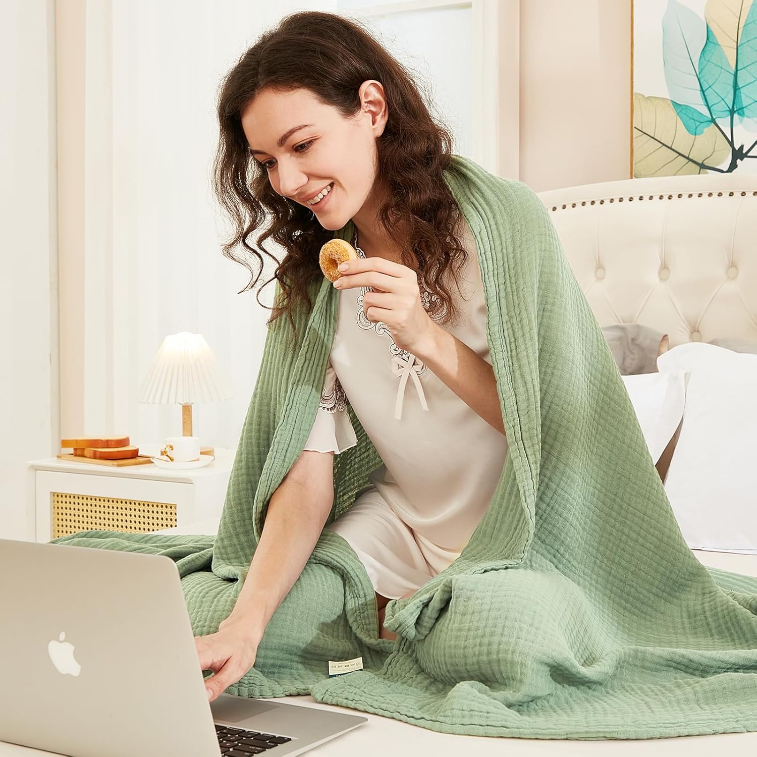 EMME Cotton Blanket Twin XL for Bed Soft Muslin Blankets 66"x90" Lightweight Breathable Layering Bedspread Coverlet All Season Gauze, Sage Green