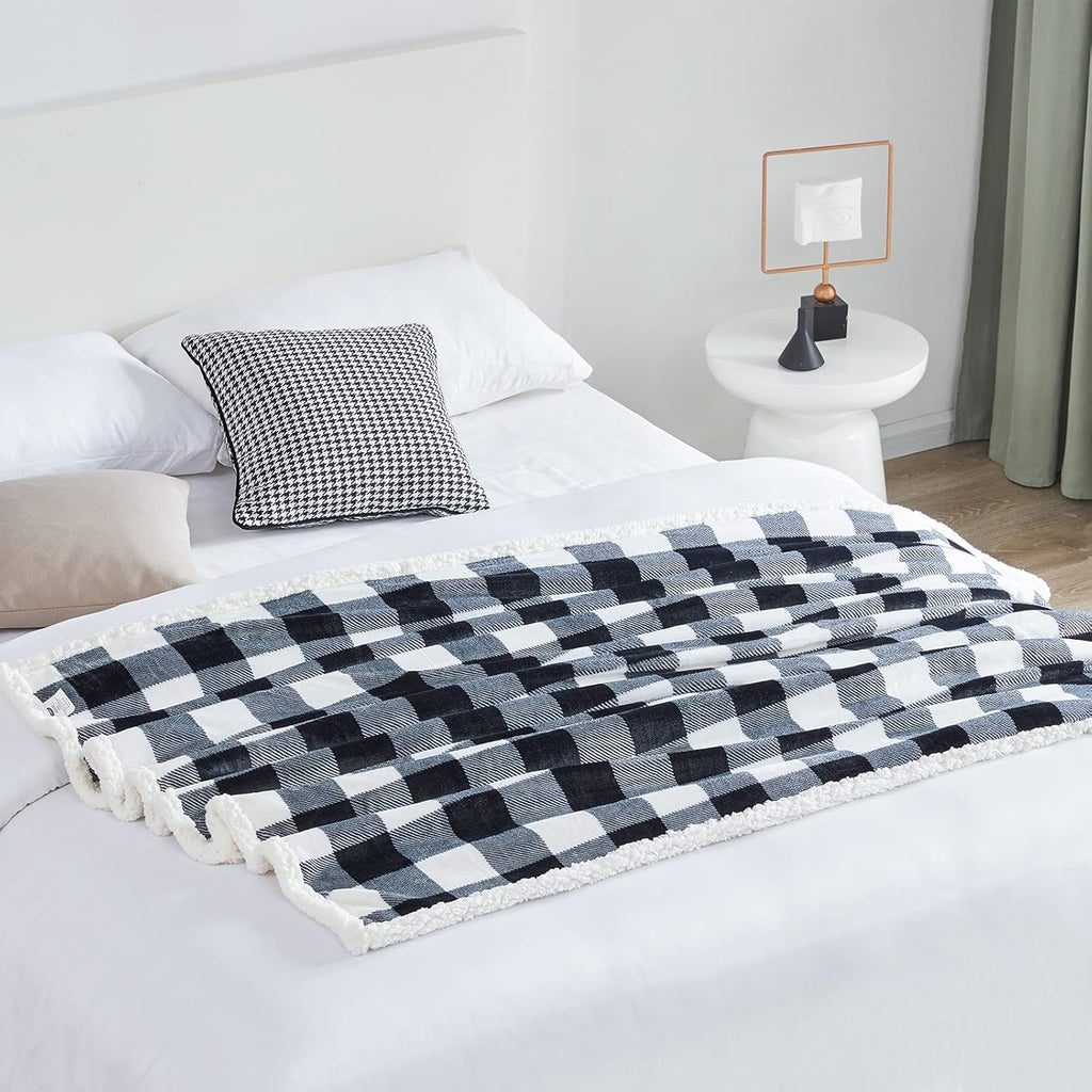 Touchat Sherpa Plaid Twin Blanket 60" X 70", Fuzzy Fluffy Soft Cozy Throw Blanket, Twin Size Plush Fleece Flannel Plush Microfiber Blanket for Couch Bed Sofa (Black)