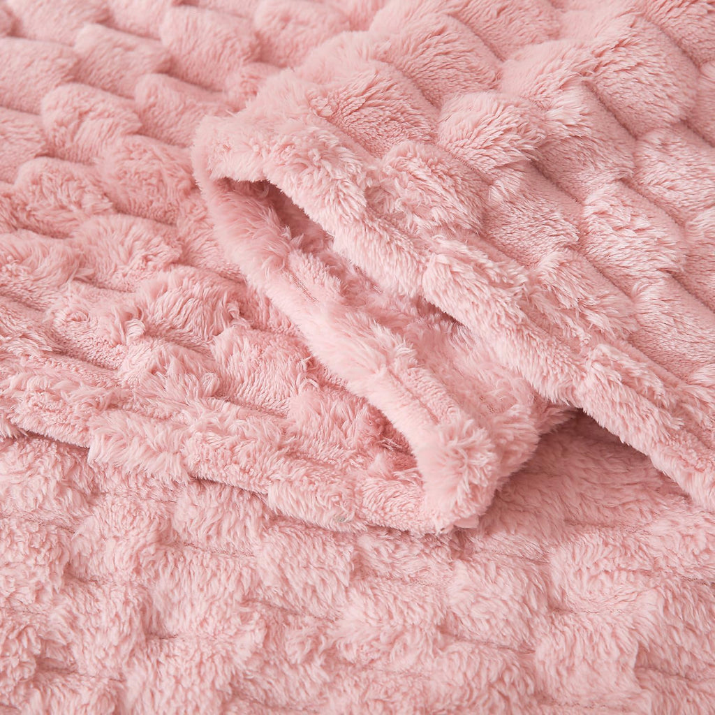 HOMRITAR Baby Blanket for Boy Girls 3D Jacquard Fluffy Toddler Blankets Soft Warm Cozy Flannel Fleece Warm Bed Blanket Nursery, Stroller Newborn Infant Bedding, 30 x 40 Inch (Light Pink)