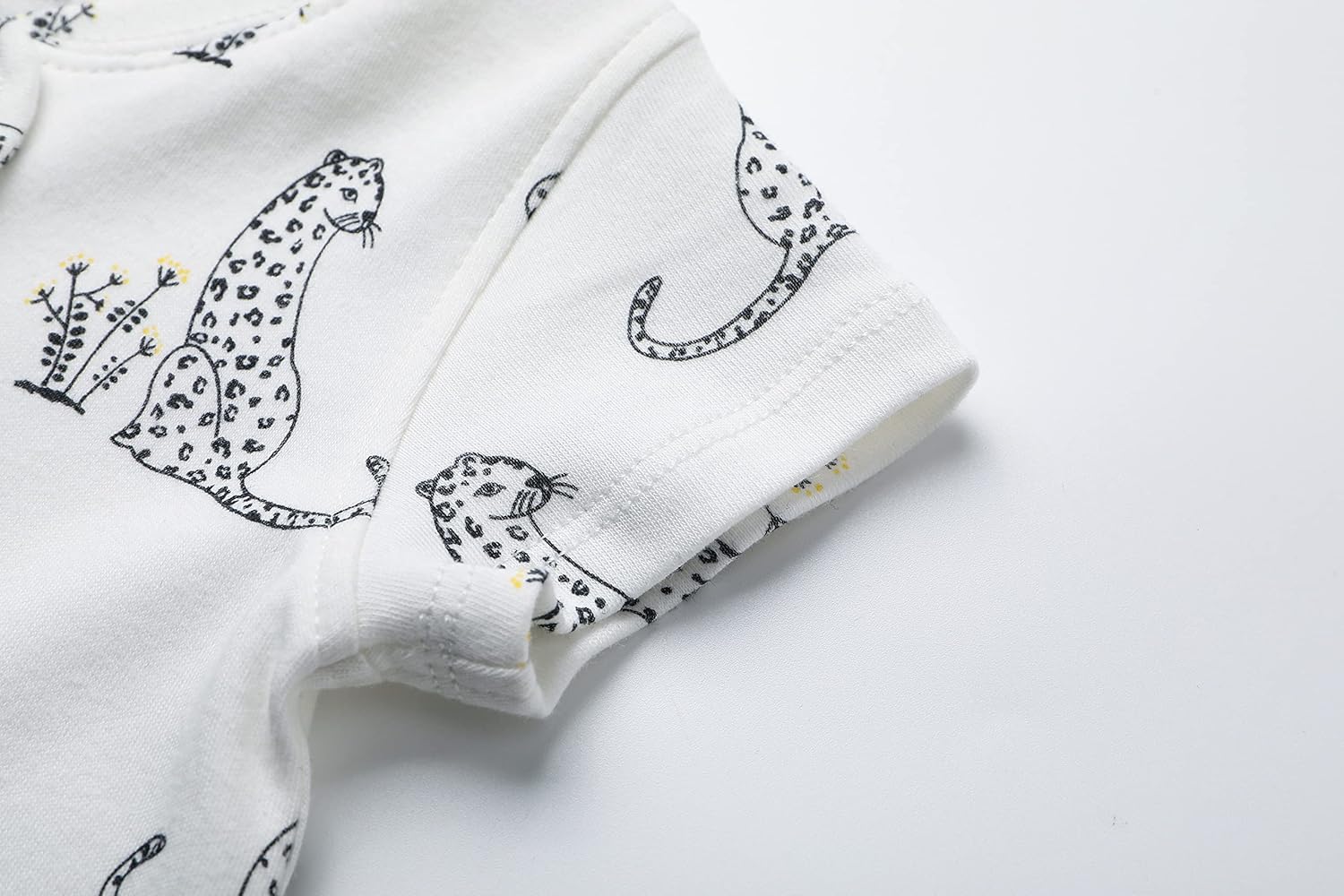 Owlivia Baby Boy Romper, Unisex Short-sleeve Summer Outfit, 100% Organic Cotton Girl One-Piece Jumpsuit