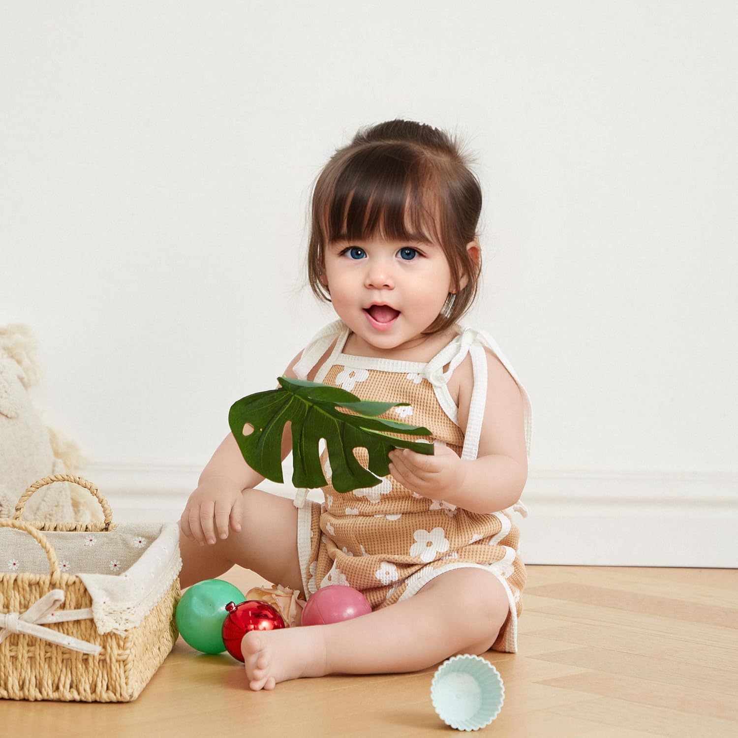 WZTYYDS Toddler Baby Girl Summer Clothes Floral Romper Tie-Up Strap Halter Jumpsuit Infant Summer Sling Playsuit 6M-3T