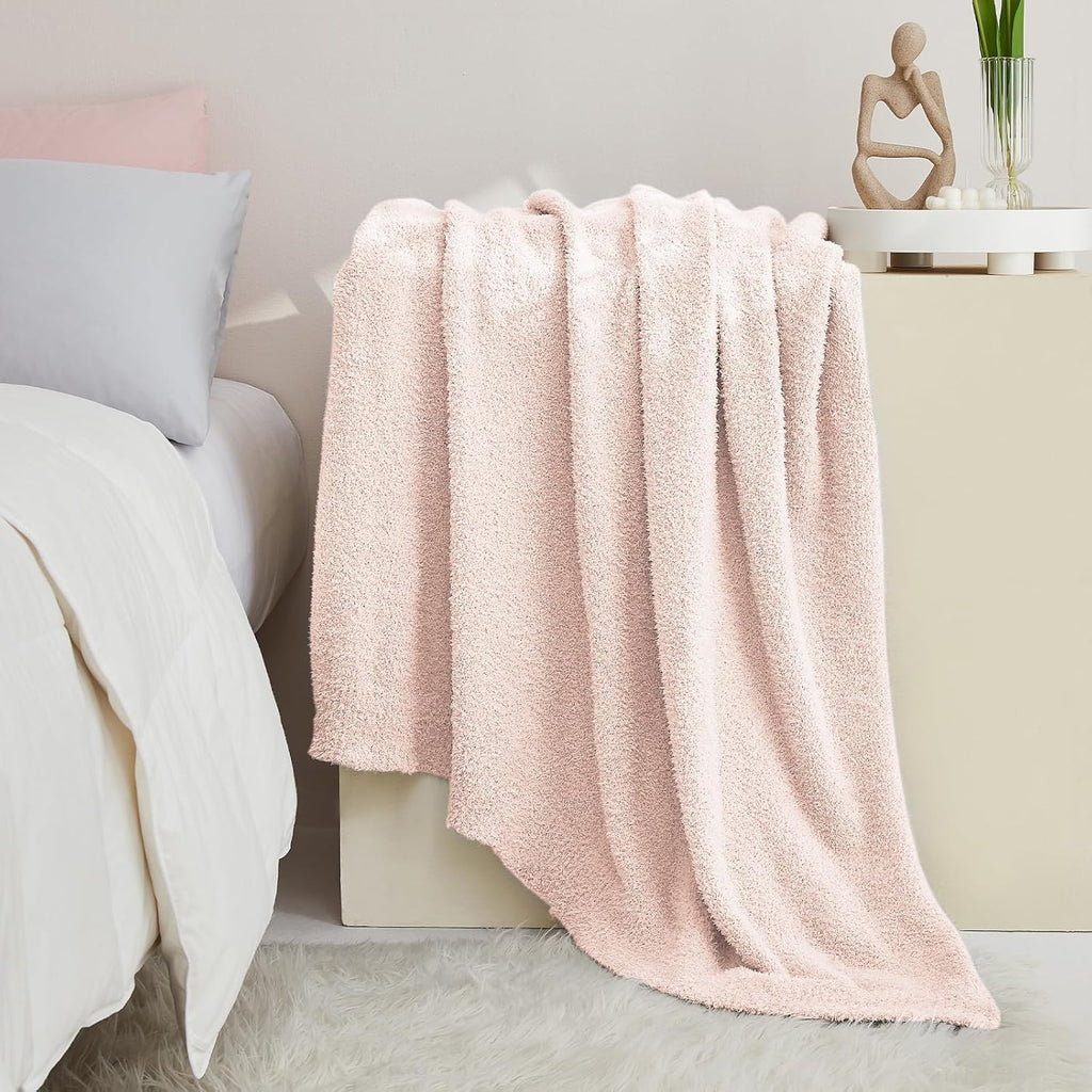 CYMULA Super Soft Pink Throw Blanket 50x60 inches- Lightweight Plush Fuzzy Fluffy Warm Cozy Blankets and Throws for Sofa Bed All Season Use