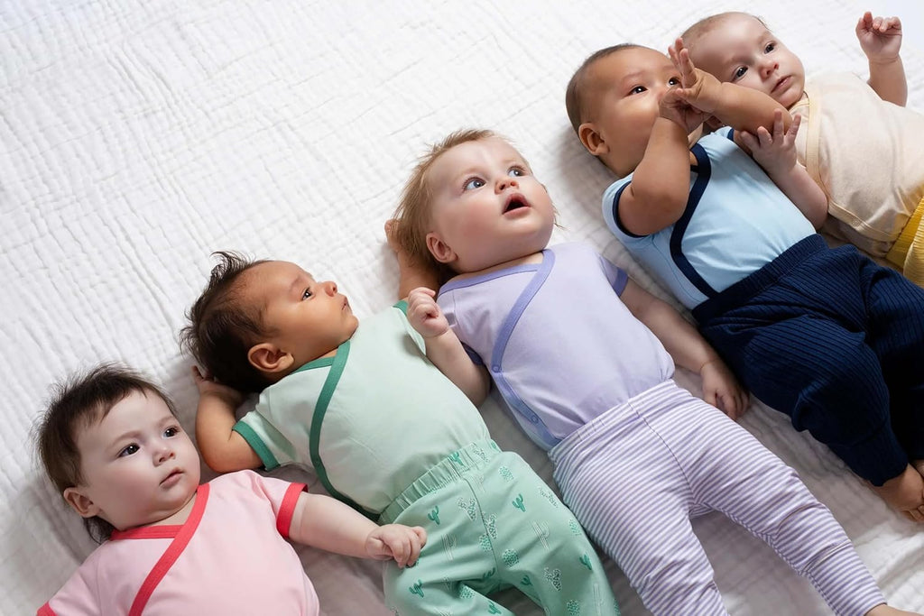 MONICA + ANDY Baby Organic Short Sleeve Lucky Bodysuit