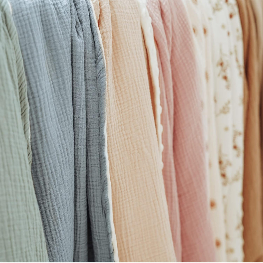 Konssy Baby Blankets for Unisex Boys Girls, Super Soft Nursery Minky Blankets with Muslin Cotton Front and Dotted Fleece Backing, Printed Bed Throws Newborn