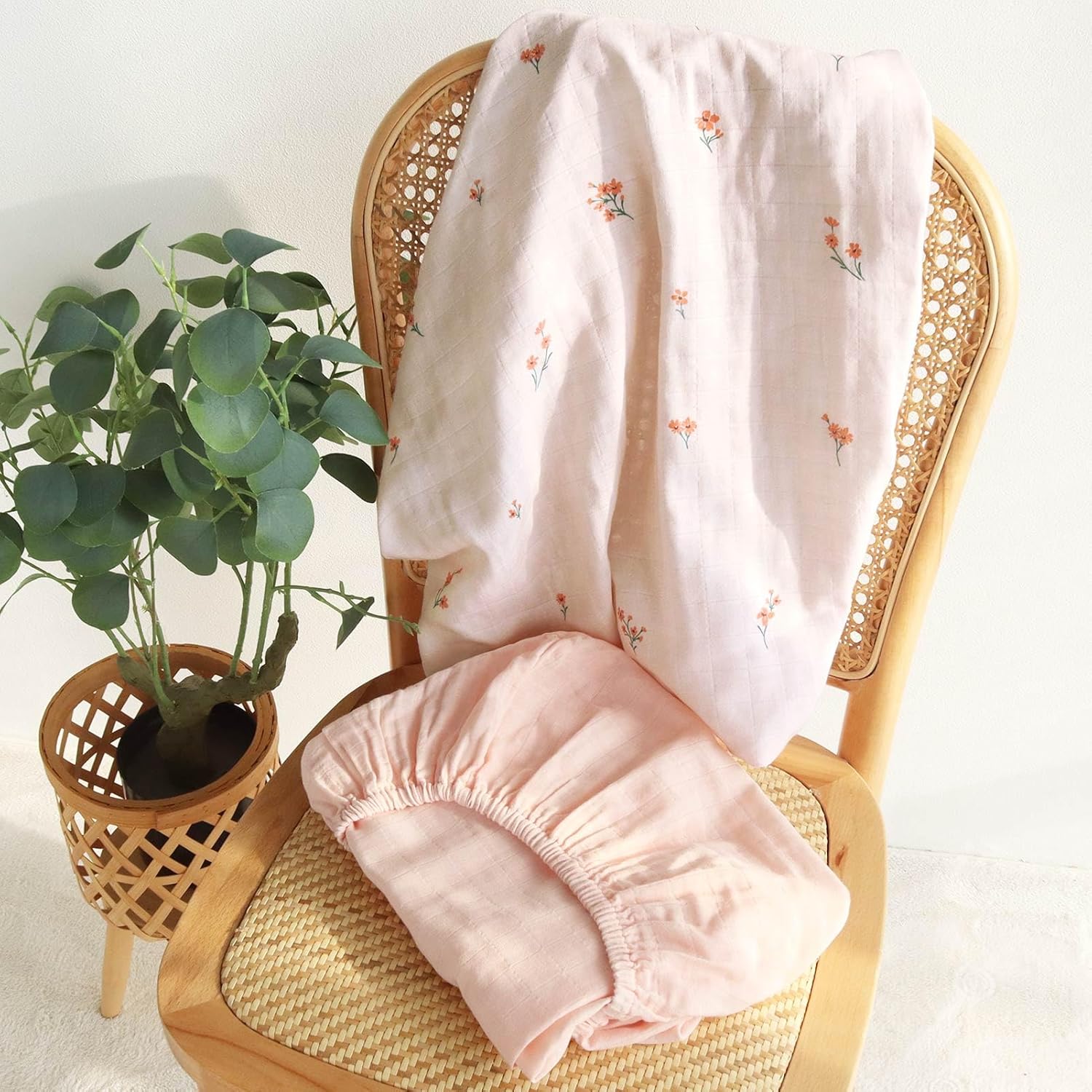 LifeTree Changing Pad Cover Unisex - Soft Muslin Fitted Diaper Changing Table Sheets for Boys and Girls - 16"x32" Organic Cotton - Flower and Peach Pink, 2 Pack